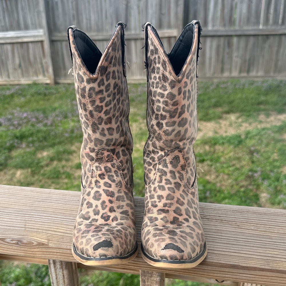 Shimmery Leopard Print Western Cowgirl Boots - GIRLS sz 12 - Picture 5 of 12